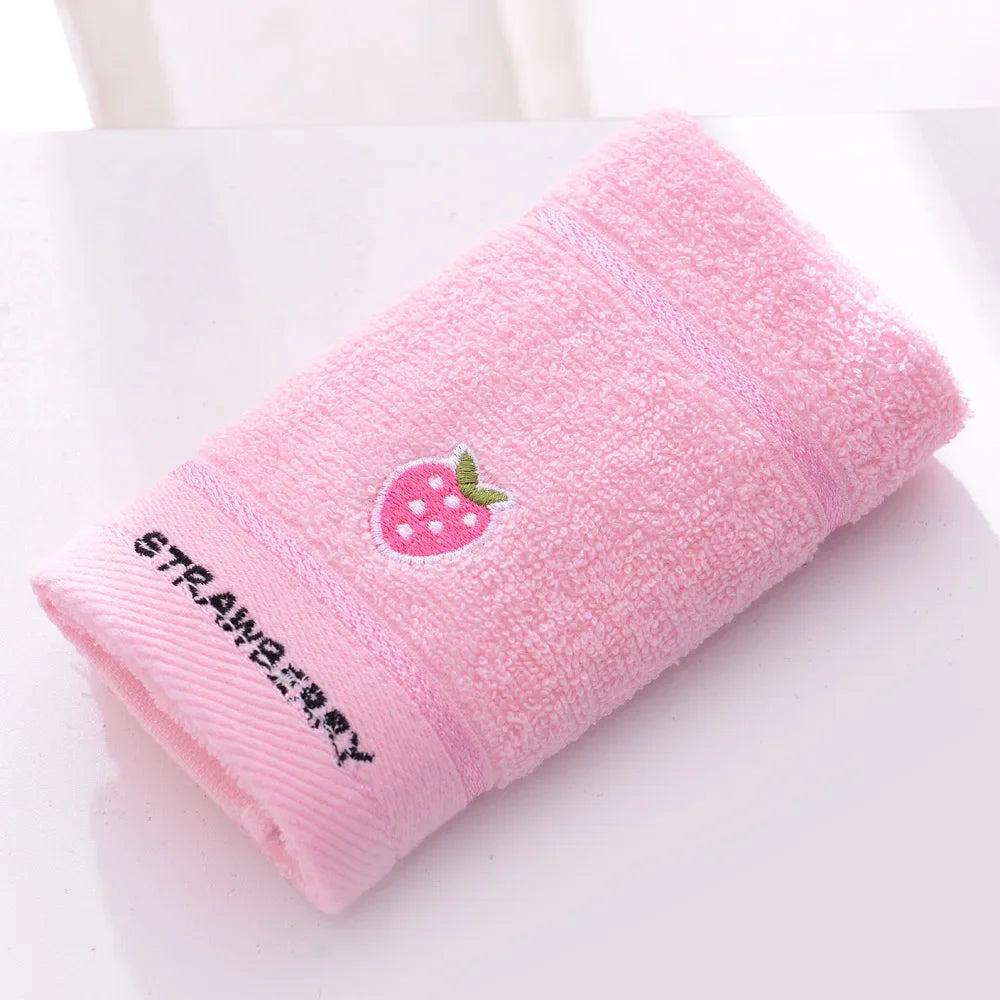 A piece Children's towel cotton cartoon solid color square towel soft absorbent saliva towel for infants and toddlers