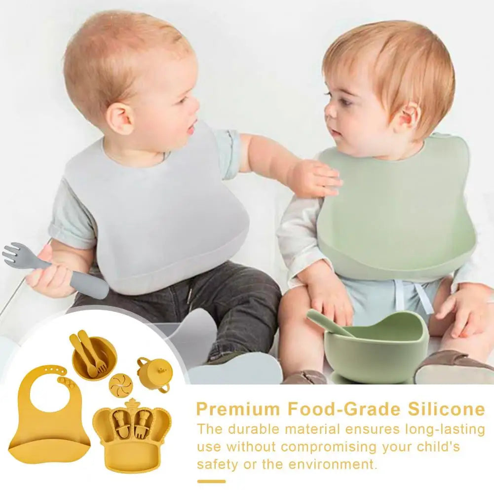 9Pcs Silicone Baby Feeding Set Suction Bowl Divided Plate Bibs Fruit Feeder Spoons Forks Sippy Cup Utensil Sets BPA-Free Tablewa