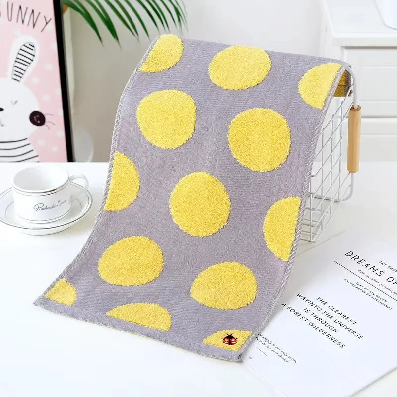 Cotton Children Baby Hand Towel Jacquard Cartoon Embroidery Ladybug Bathroom Washcloth Bath Towel for Kids