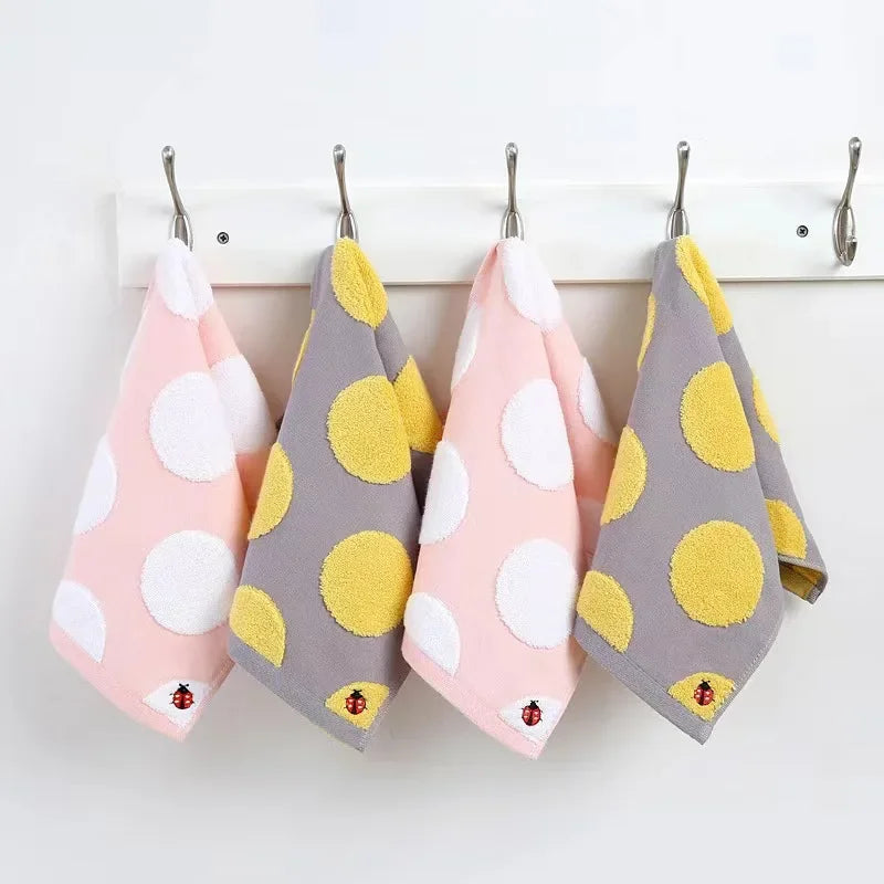 Cotton Children Baby Hand Towel Jacquard Cartoon Embroidery Ladybug Bathroom Washcloth  Bath Towel for Kids
